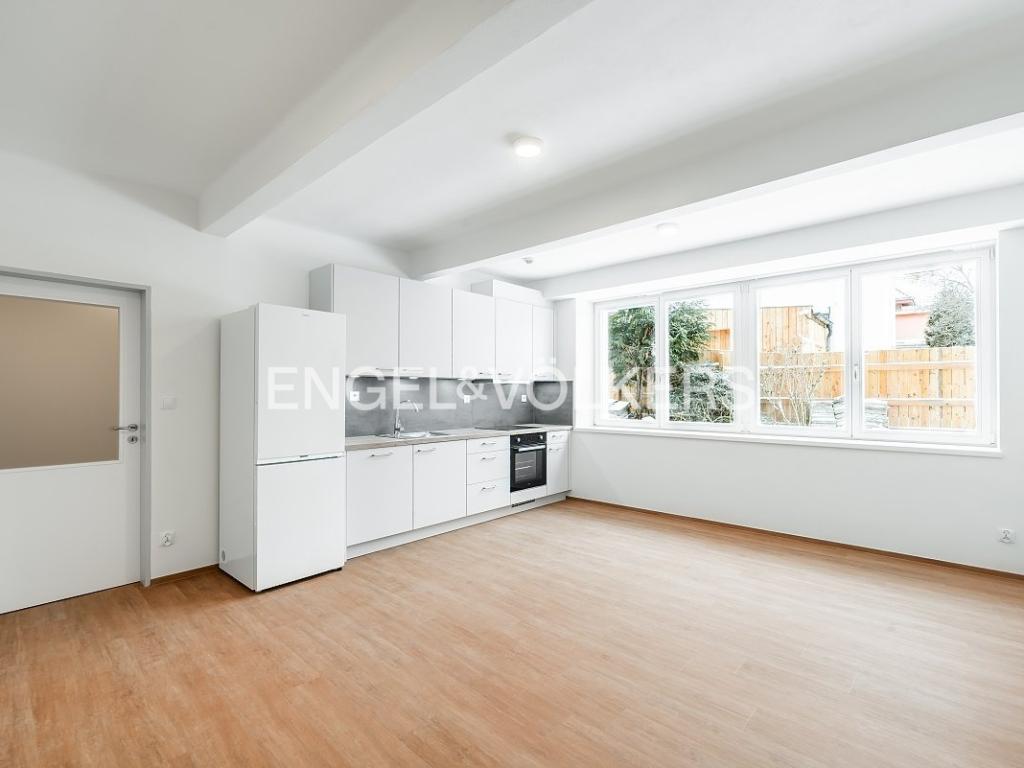 Pronájem bytu 2+kk 57 m2