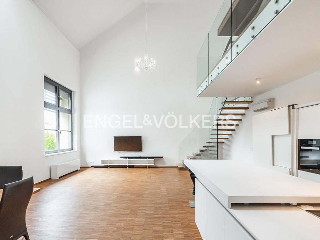 Pronájem bytu 3+kk 170 m2