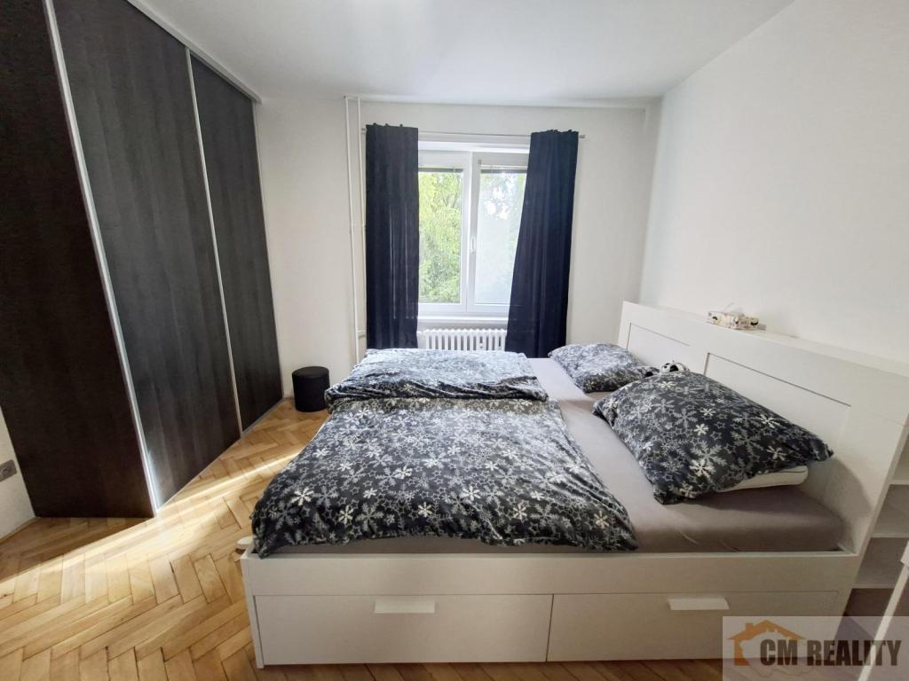 Pronájem bytu 2+1 53 m2