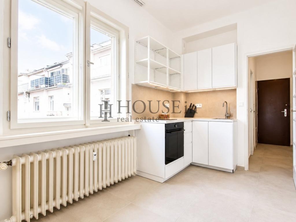 Pronájem bytu 1+1 40 m2
