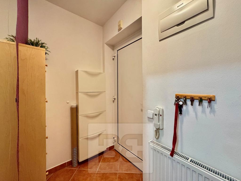Pronájem bytu 3+kk 82 m2