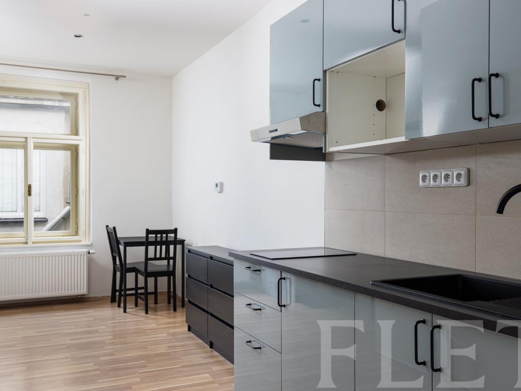 Pronájem bytu 1+kk 30 m2