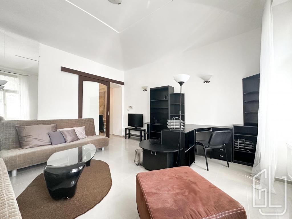 Pronájem bytu 2+1 60 m2