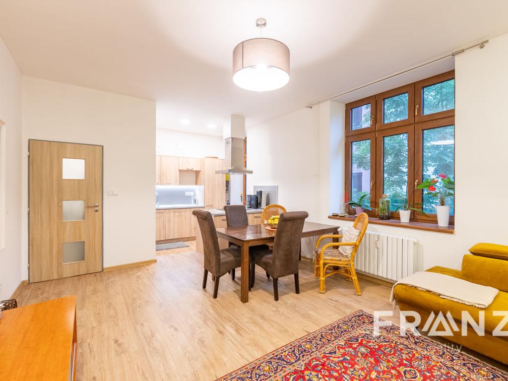 Pronájem bytu 3+kk 76 m2