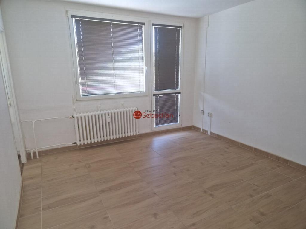 Pronájem bytu 1+kk 28 m2