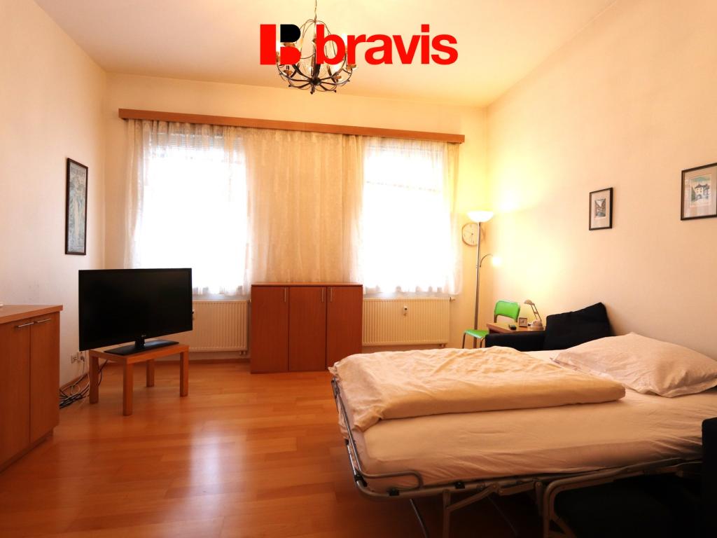 Pronájem bytu 1+kk 37 m2