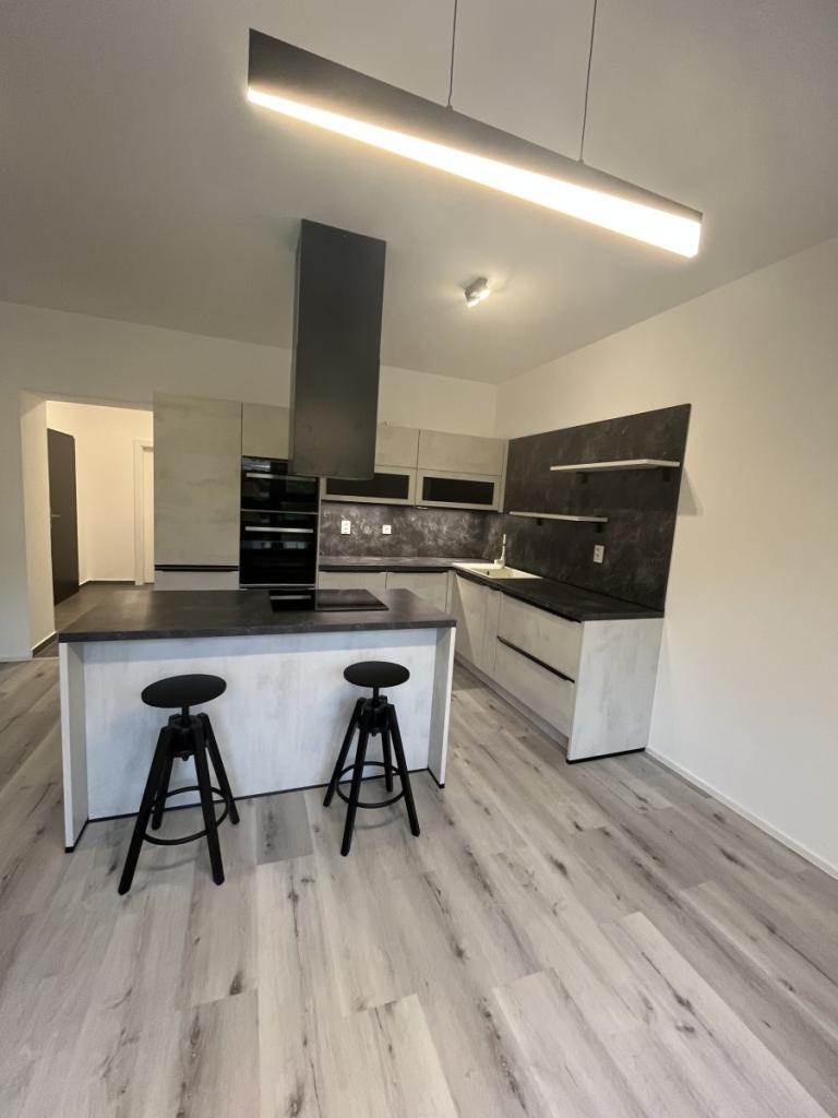 Pronájem bytu 2+kk 64 m2