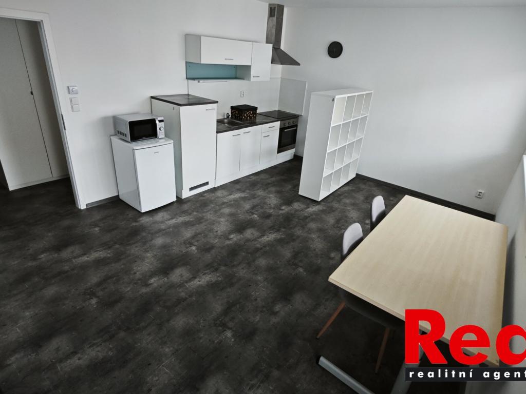 Pronájem bytu 1+kk 30 m2