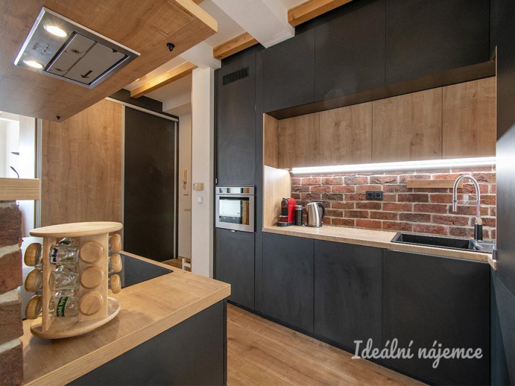 Pronájem bytu 3+kk 106 m2