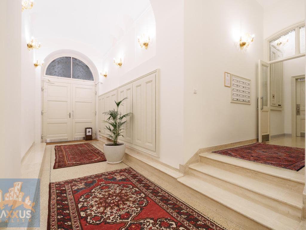 Pronájem bytu 4+kk 122 m2, Praha – náhled fotky 19