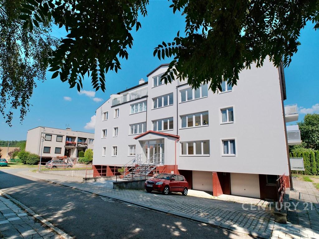 Pronájem bytu 1+kk 38 m2