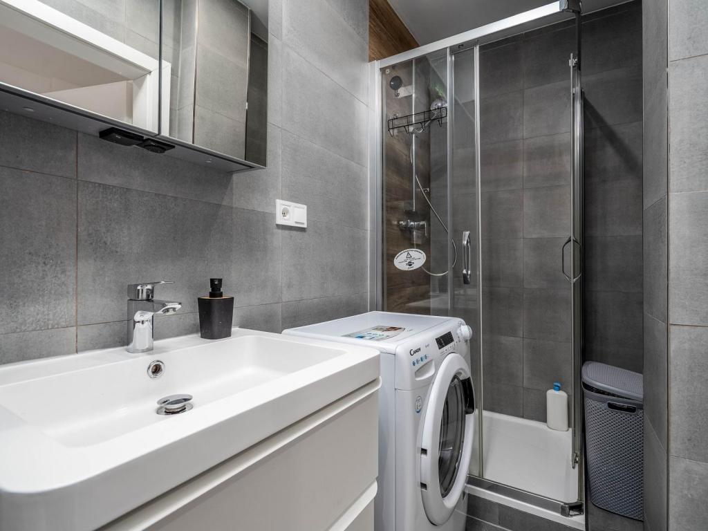 Prodej bytu 2+1 57 m2, Praha – náhled fotky 4