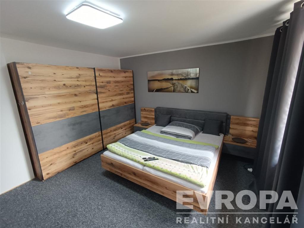 Pronájem bytu 1+1 40 m2