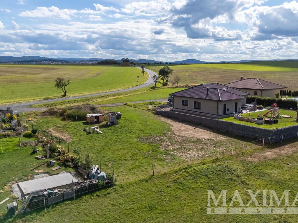 Prodej pozemku 1000 m2, Chlustina – náhled fotky 15