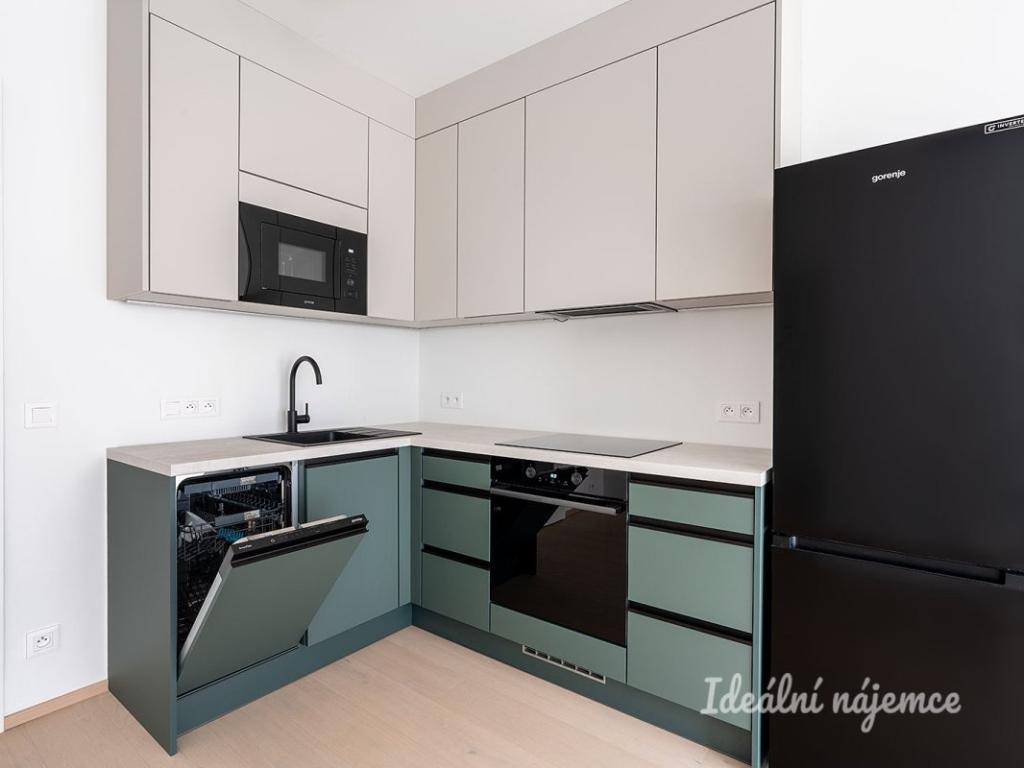 Pronájem bytu 2+kk 50 m2