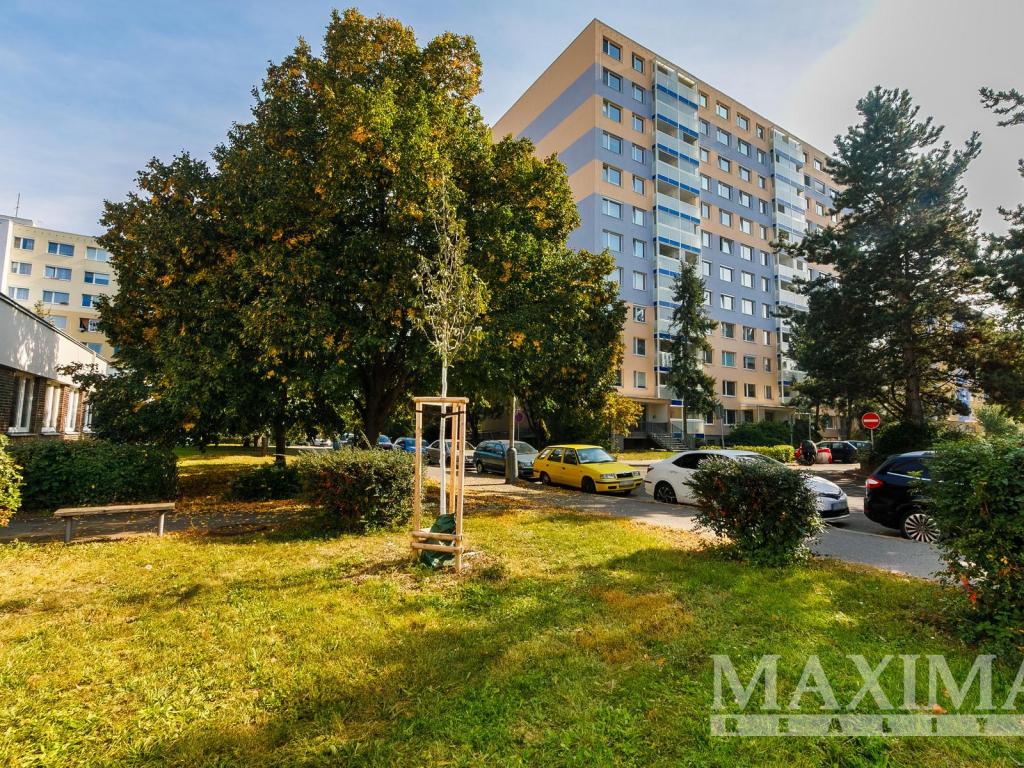 Pronájem bytu 3+kk 67 m2, Praha – náhled fotky 23