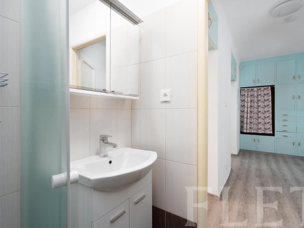 Prodej bytu 2+1 61 m2, Praha – náhled fotky 9