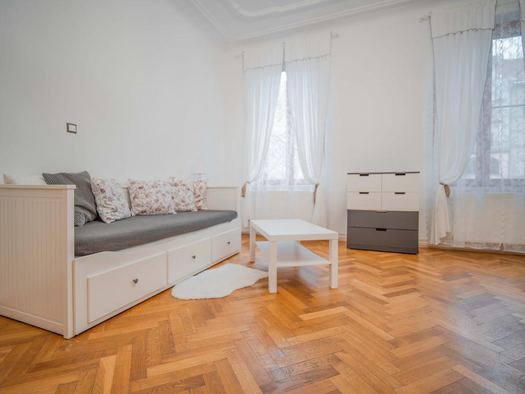 Pronajem bytu 2+kk 50 m2