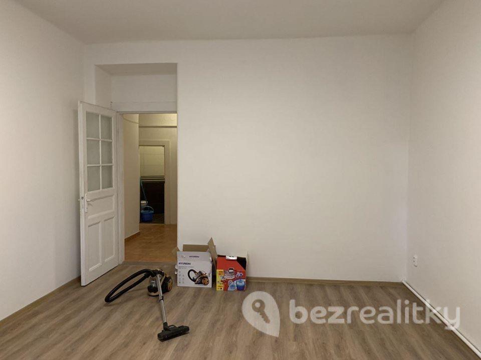 Pronajem bytu 2+1 50 m2