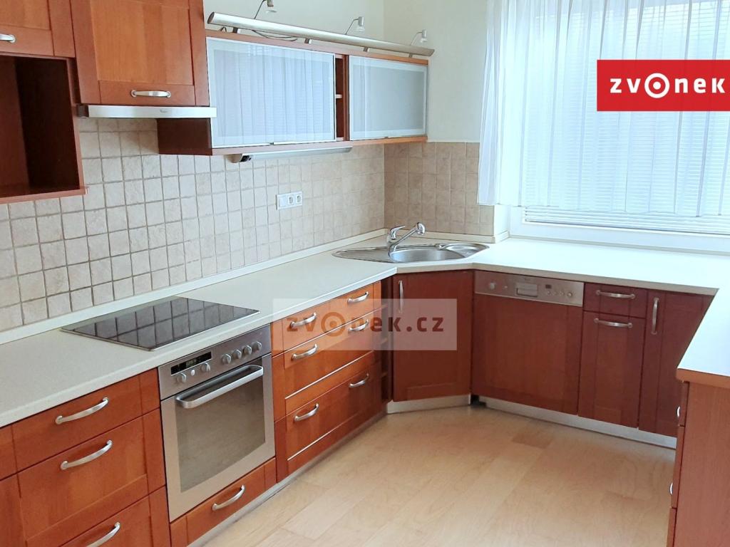 Pronájem domu 270 m2