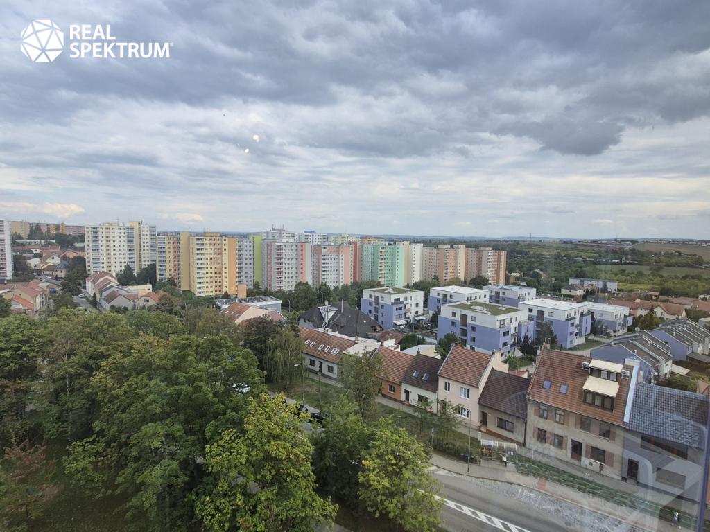 Pronájem bytu 1+kk 28 m2