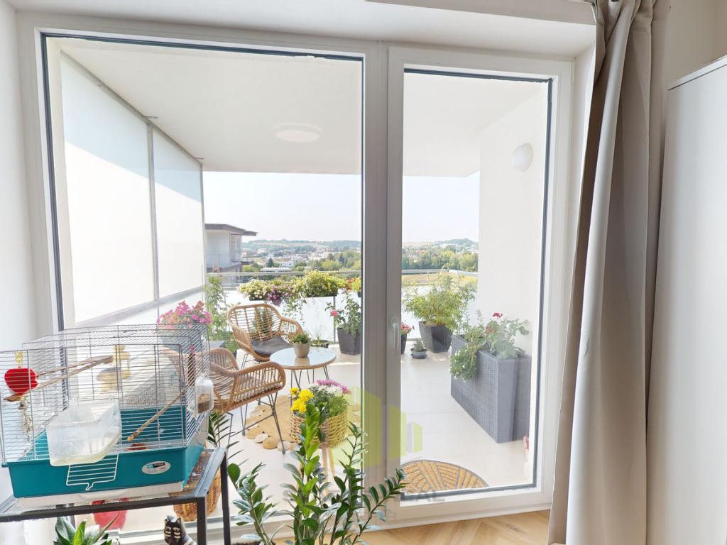 Pronájem bytu 2+kk 61 m2