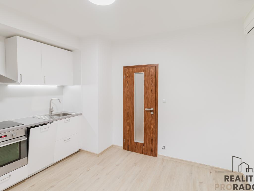 Pronájem bytu 2+1 70 m2