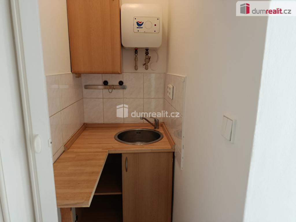 Pronájem bytu 1+kk 26 m2