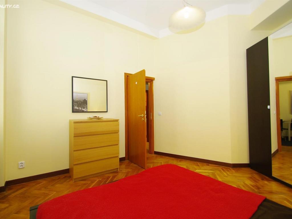 Pronajem bytu 2+kk 30 m2