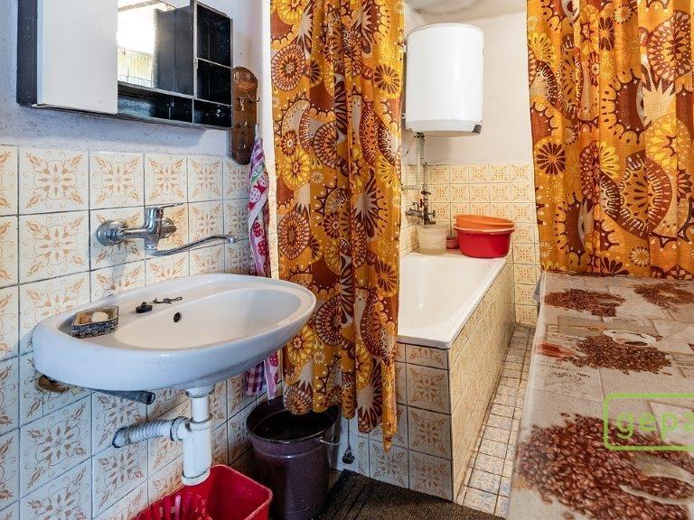 Prodej domu 170 m2, Obrubce – náhled fotky 18
