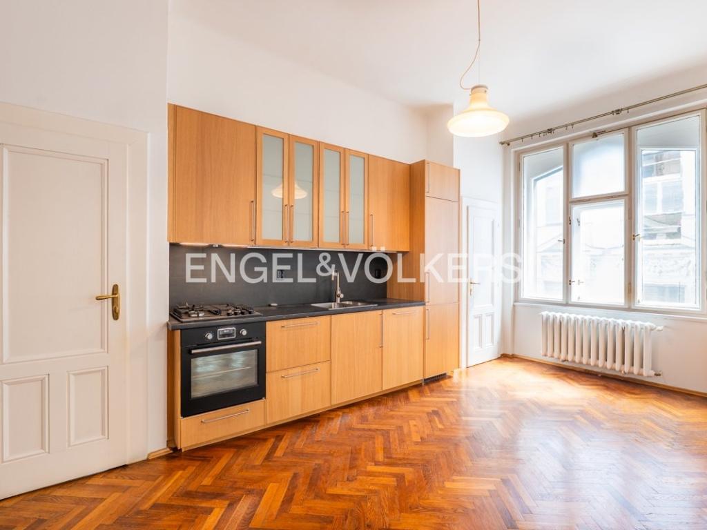 Pronájem bytu 3+kk 92 m2