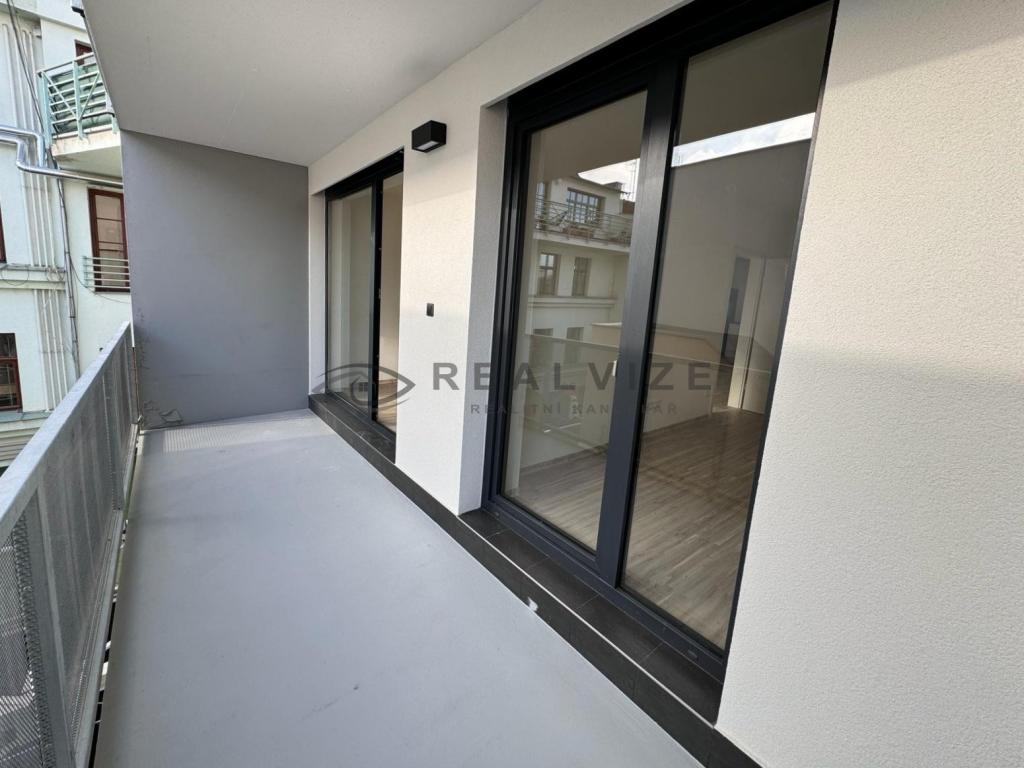 Pronájem 2+kk, České Budějovice - Rudolfovská tř.,