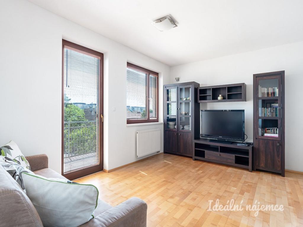 Pronájem bytu 3+kk 70 m2