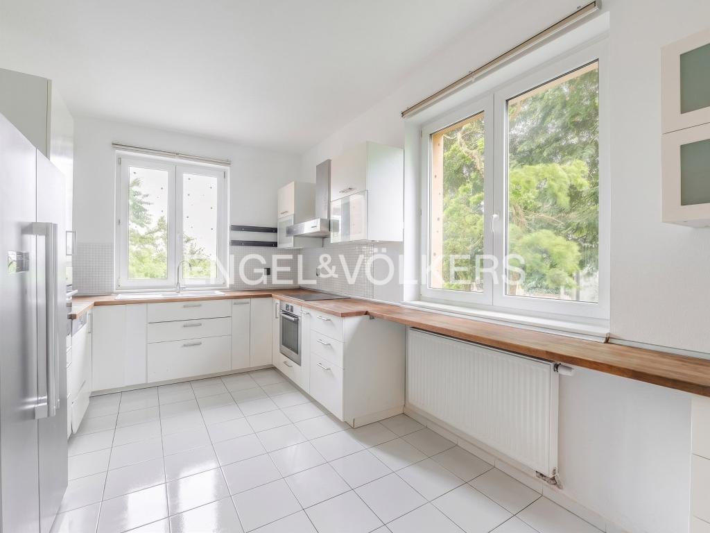 Pronájem domu 300 m2
