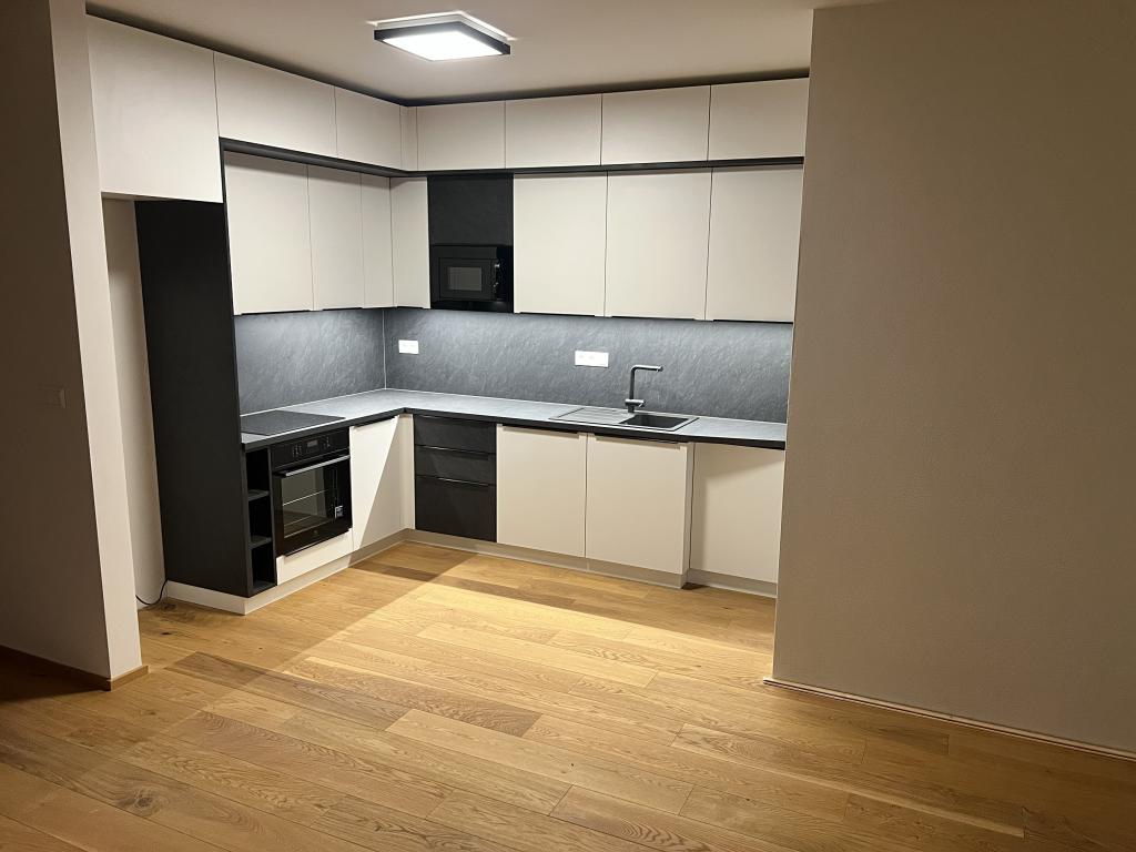 Pronájem bytu 5+kk 180 m2