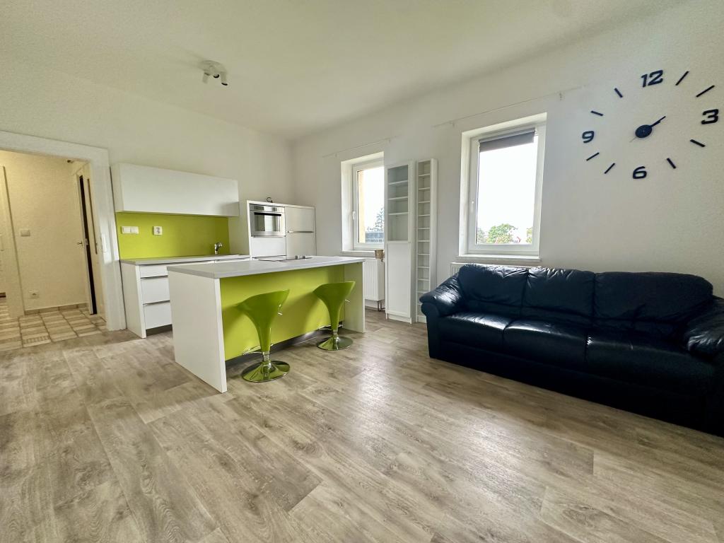 Pronájem bytu 2+kk 60 m2