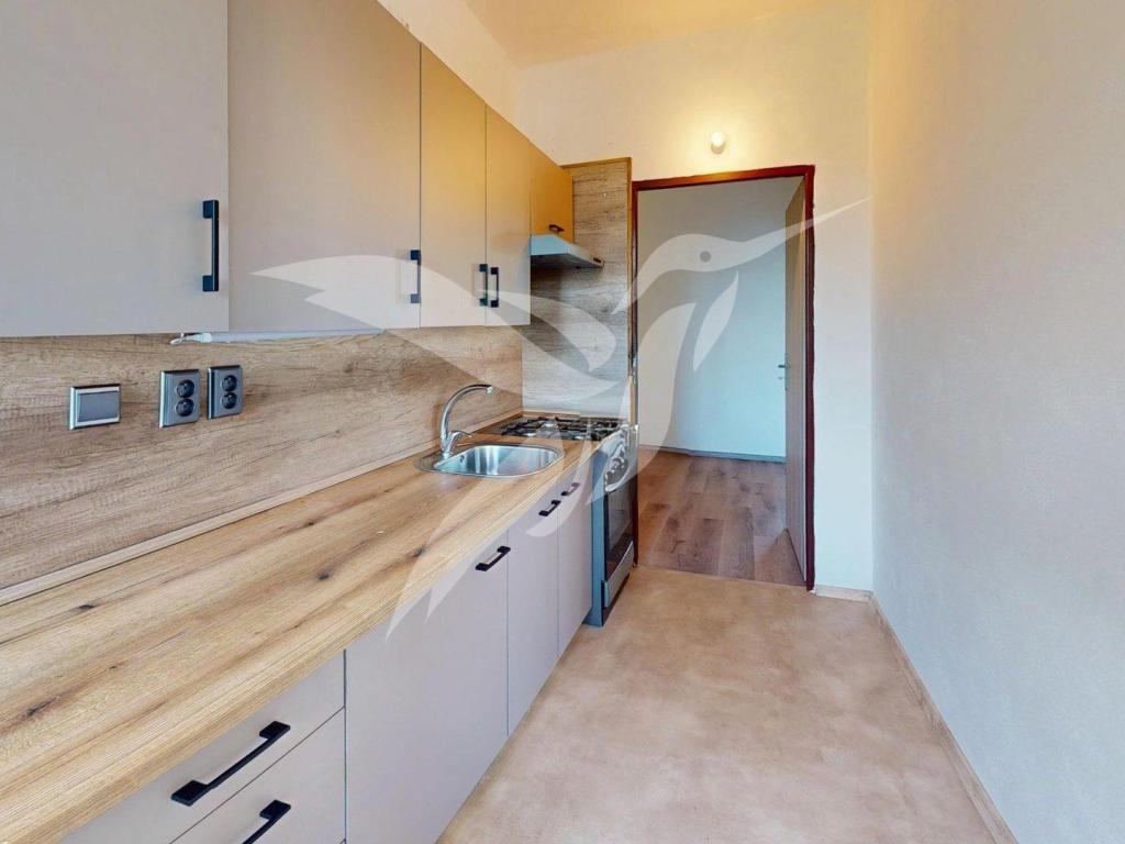 Pronájem bytu 2+1 56 m2