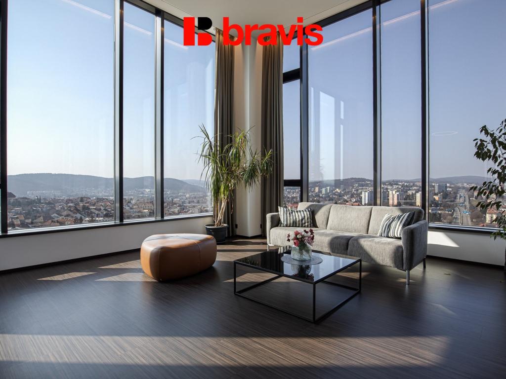 Pronájem bytu 6 a více 280 m2