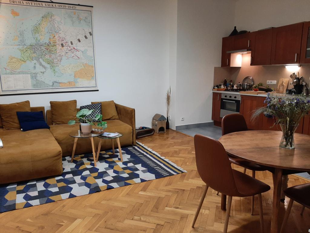 Pronajem bytu 2+kk 80 m2