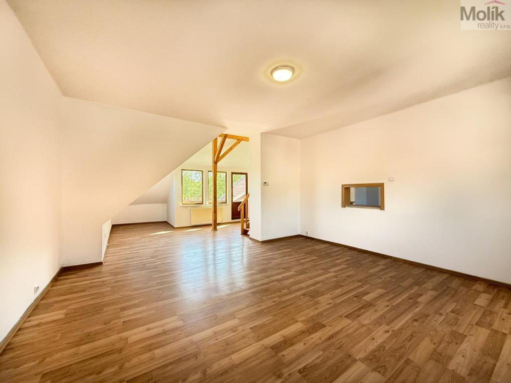 Pronájem bytu 4+1 159 m2