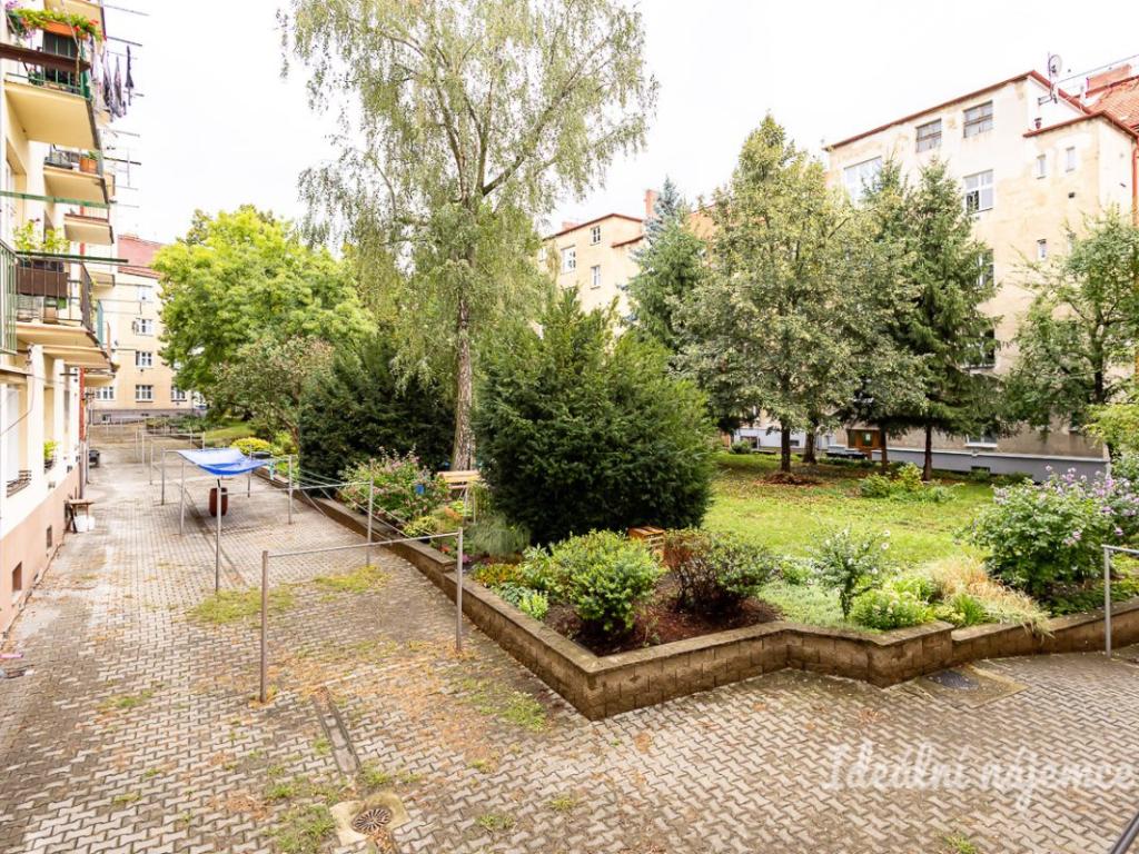 Pronájem bytu 2+kk 52 m2, Praha – náhled fotky 15