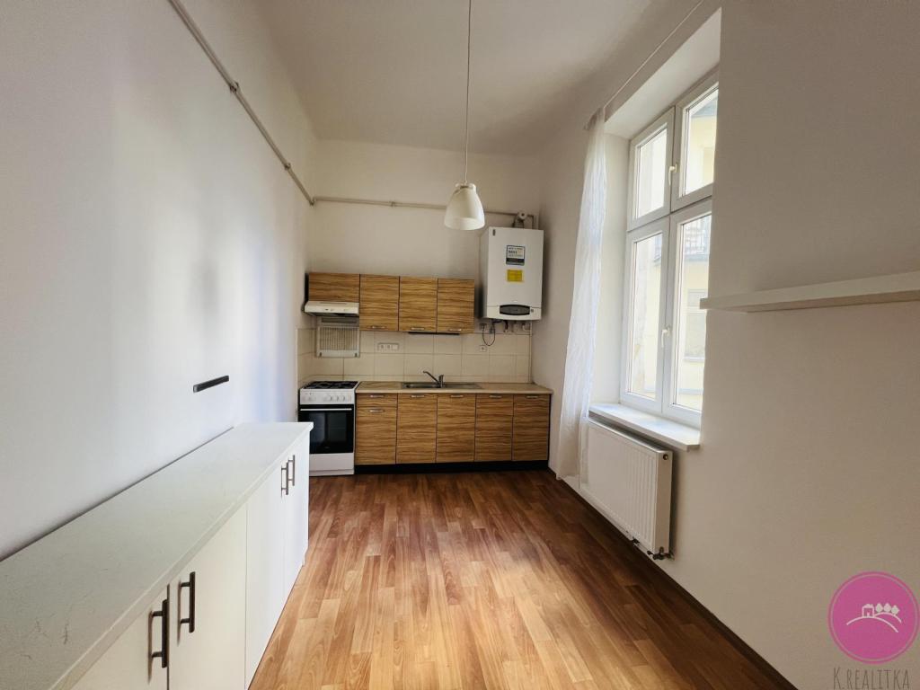 Pronájem bytu 2+1 90 m2