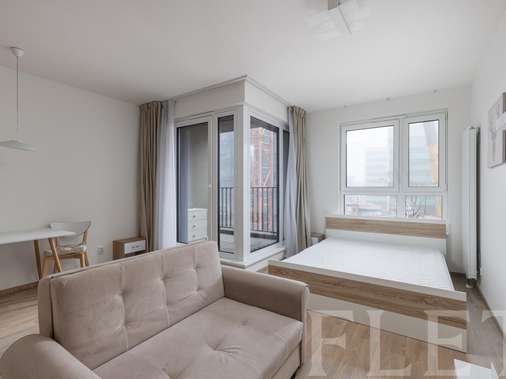 Pronájem bytu 1+kk 40 m2