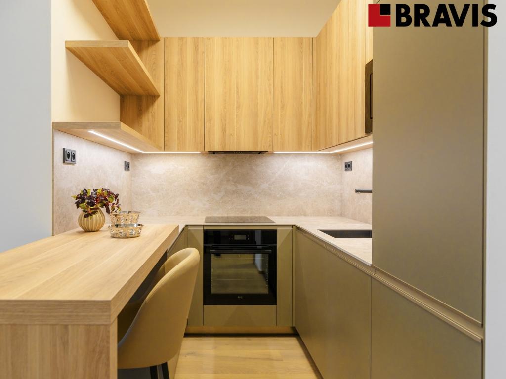 Pronájem bytu 2+kk 54 m2