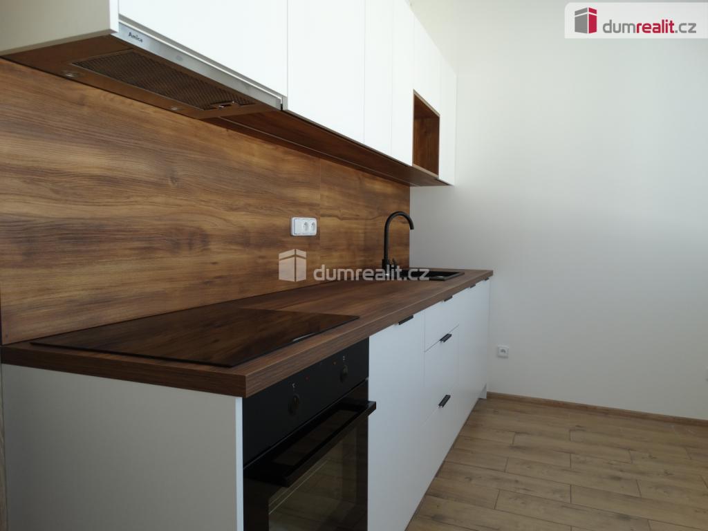 Pronájem bytu 1+kk 41 m2