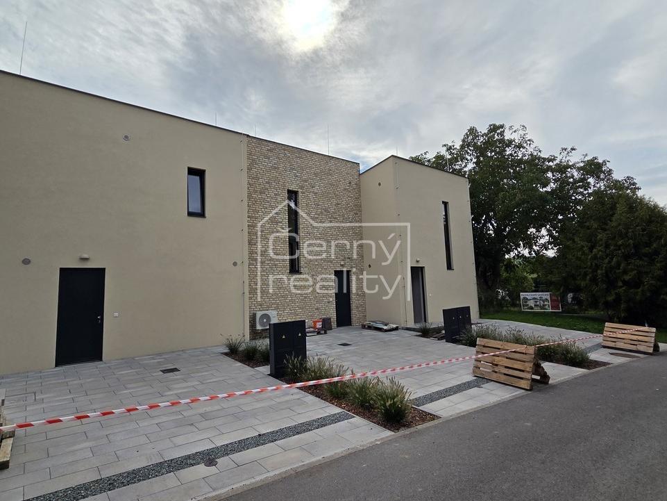 Prodej domu 55 m2, Pardubice – náhled fotky 21