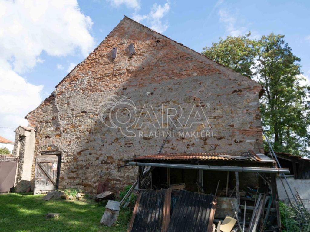 Prodej domu 200 m2, Zápy – náhled fotky 11