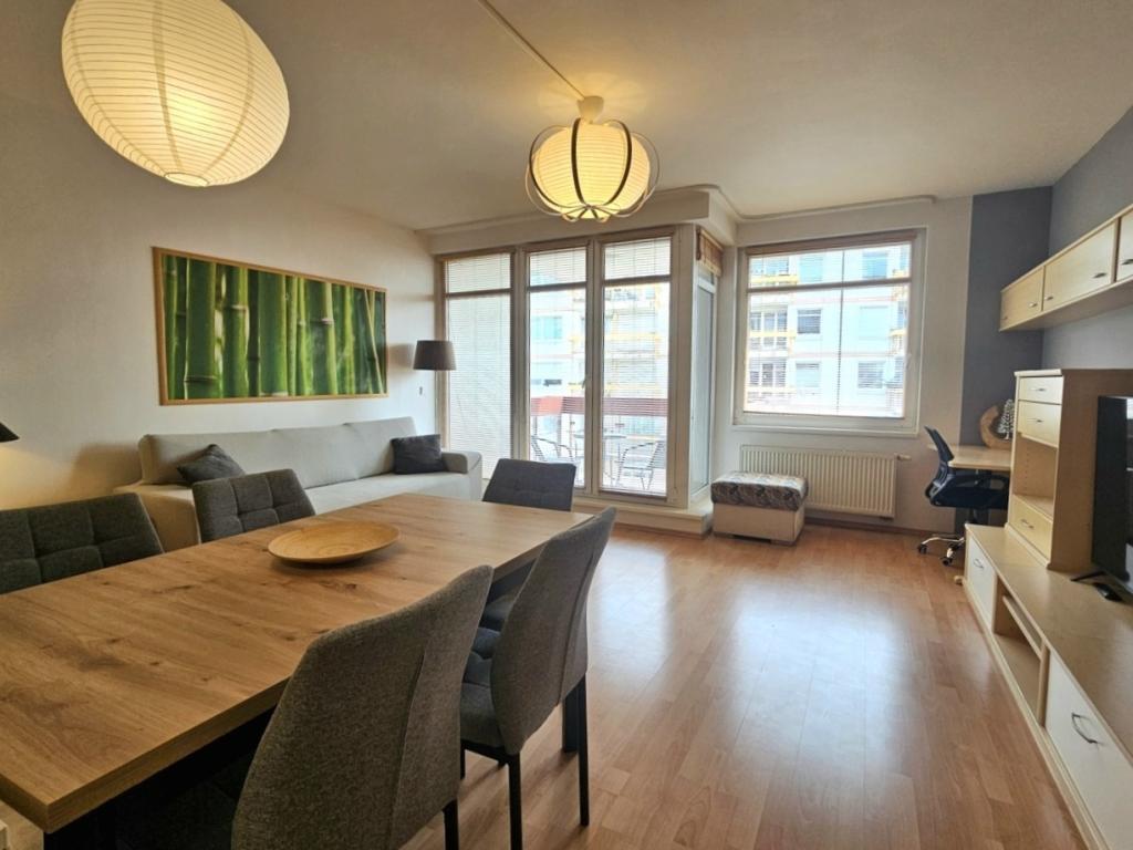 Pronájem bytu 3+kk 102 m2