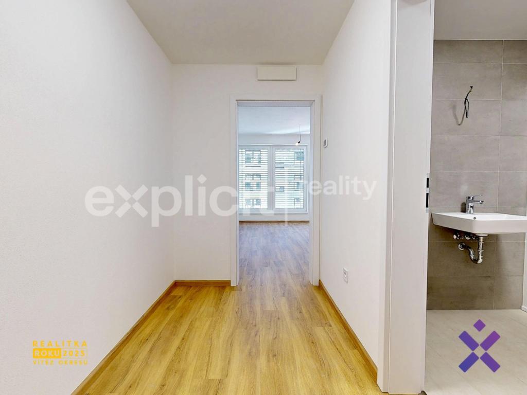 Pronájem bytu 1+kk 33 m2, Uherský Brod – náhled fotky 7