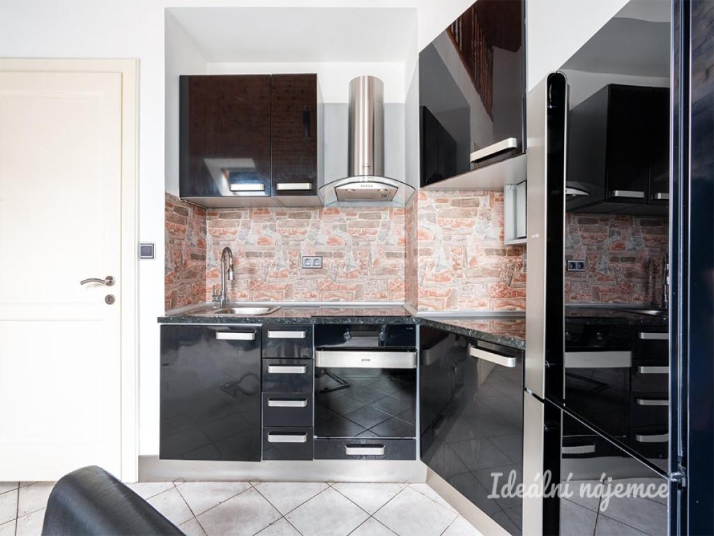 Pronájem bytu 2+kk 55 m2